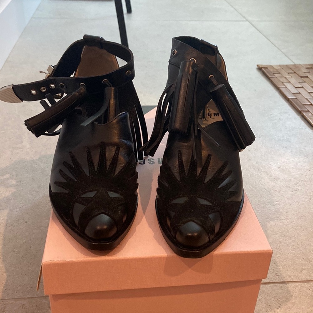 Msgm cutout booties 37 in black